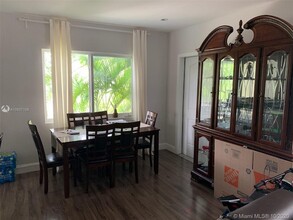1460 NW 2nd St-Unit -1 in Miami, FL - Building Photo - Building Photo