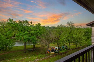 Waters Edge Apartment Homes in Georgetown, TX - Building Photo
