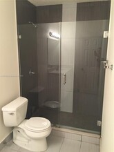4920 NW 79th Ave, Unit #309 in Doral, FL - Building Photo - Building Photo