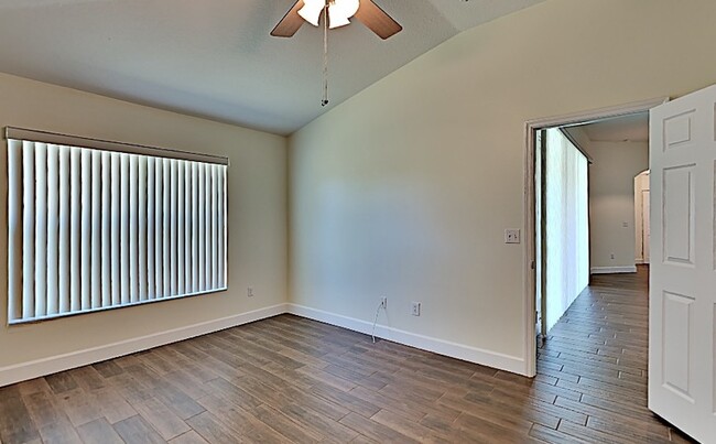 1711 Goosecross Ct in Port Orange, FL - Building Photo - Building Photo