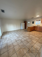 2814 16th St in Bakersfield, CA - Building Photo - Building Photo