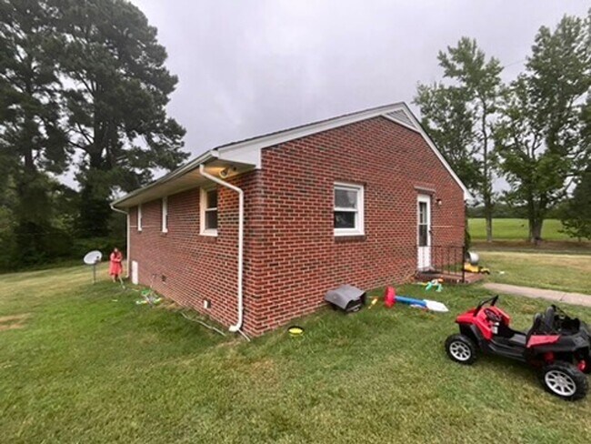 205 Gully Tavern Rd in Rice, VA - Building Photo - Building Photo
