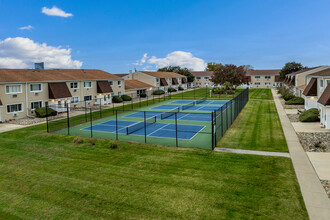 Dolphin Cove Condominiums in Brigantine, NJ - Building Photo - Building Photo