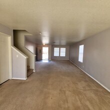 6046 Bear Meadow in San Antonio, TX - Building Photo - Building Photo