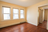 21 Claymoss Rd, Unit 2 in Boston, MA - Building Photo - Building Photo