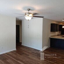 401 Bramlett Rd in Taylors, SC - Building Photo - Building Photo