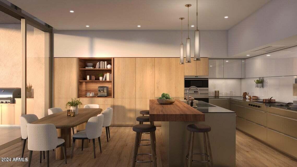 5000 E Camelback Rd-Unit -206 in Scottsdale, AZ - Building Photo