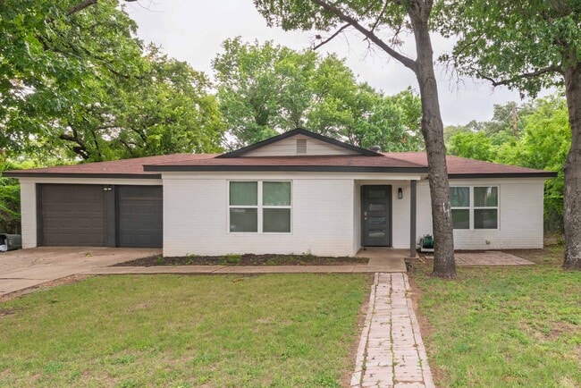 property at 7520 Sequoia Ct