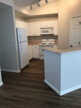 301 Clayton Xing Pl in Ellisville, MO - Building Photo - Building Photo