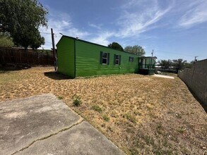 8508 Superior Dr in Laredo, TX - Building Photo - Building Photo