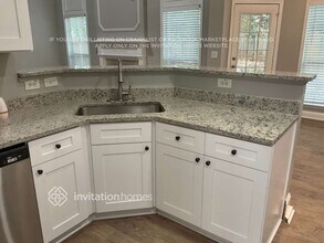 2231 Creekway Dr in Marietta, GA - Building Photo - Building Photo