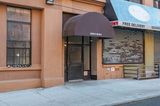 227 Taaffe Plz in Brooklyn, NY - Building Photo - Building Photo
