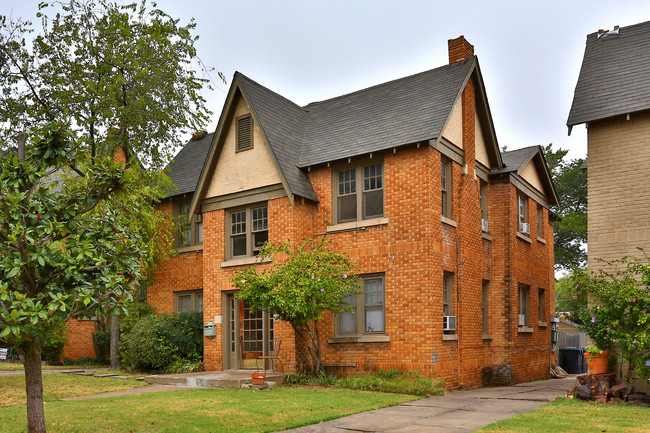 613-615 NW 28th in Oklahoma City, OK - Building Photo - Building Photo