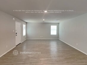 5738 Leon Pl in San Antonio, TX - Foto de edificio - Building Photo