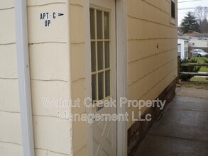 870 S Main St in Amherst, OH - Building Photo - Building Photo