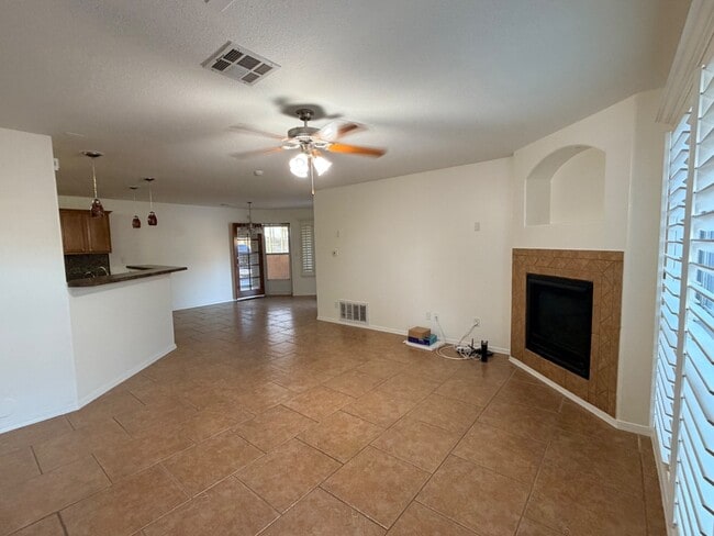 6289 Cosecha Luna Cir in El Paso, TX - Building Photo - Building Photo