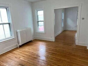 3 Allen Pl in Poughkeepsie, NY - Building Photo - Building Photo