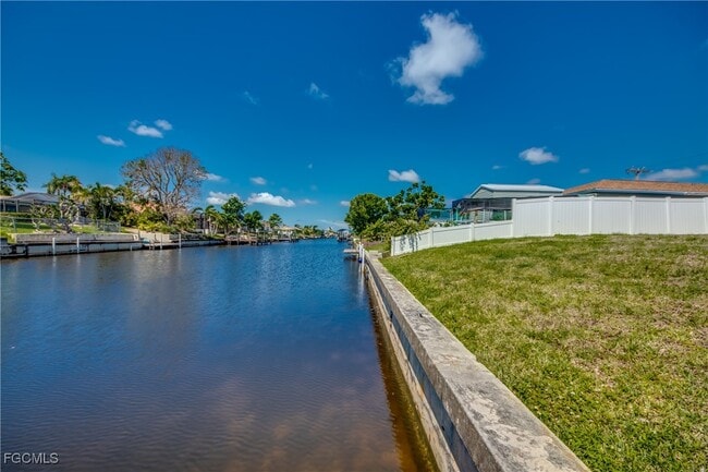 property at 1438 SE 23rd St