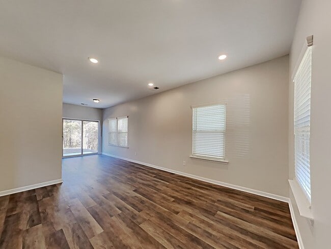 471 Hager Lake Rd in Mooresville, NC - Building Photo - Building Photo