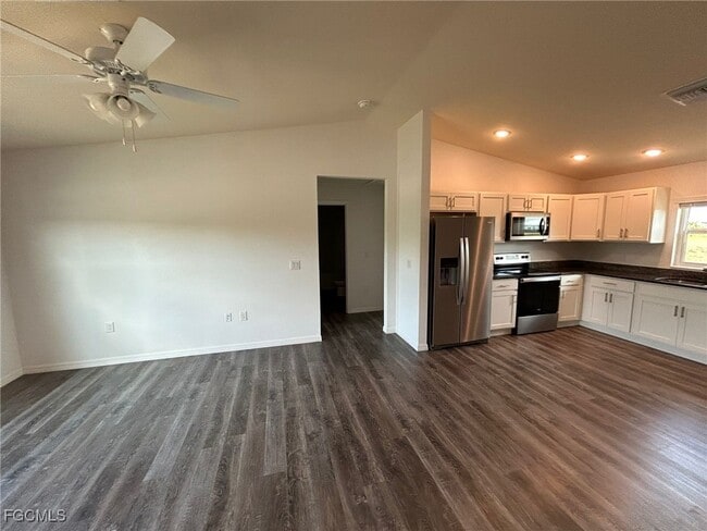 131 Carousel Ave