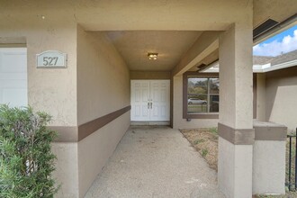527 Indigo Ave in Wellington, FL - Building Photo - Building Photo