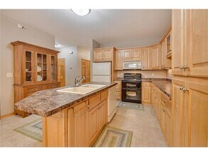 2717 Lindsey Ct in New Brighton, MN - Building Photo - Building Photo