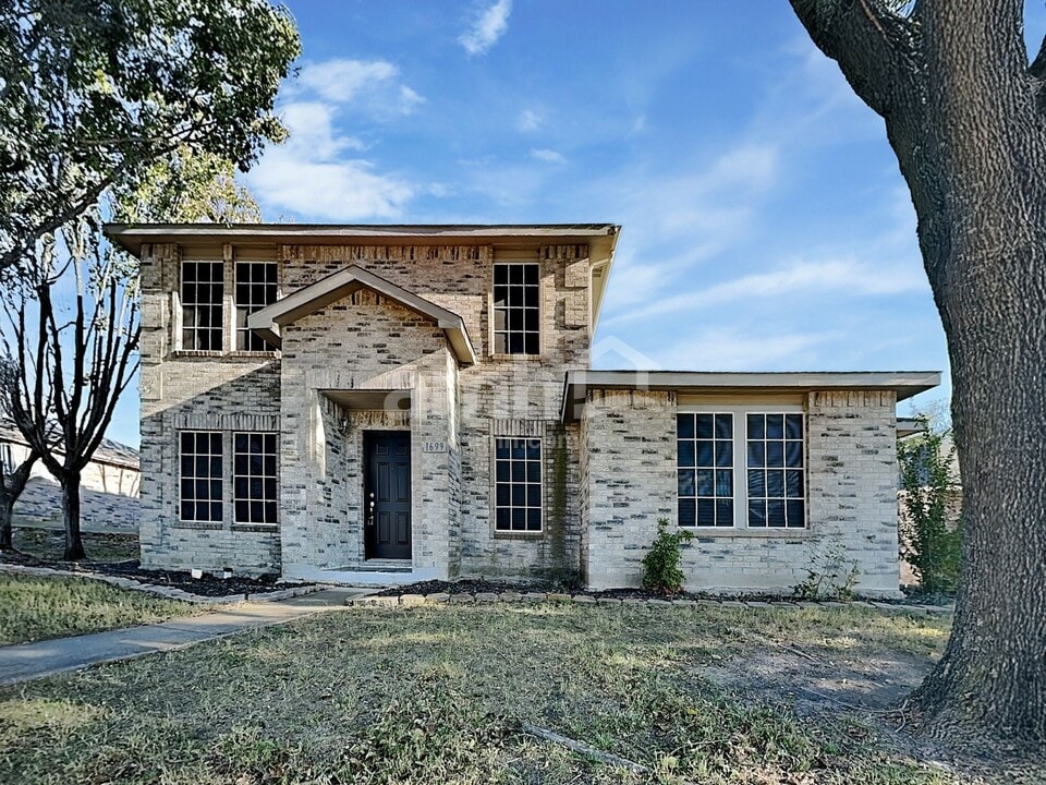 1699 Wildrose Dr in Rockwall, TX - Building Photo