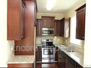 710 Barlang Circle in Fuquay Varina, NC - Building Photo - Building Photo