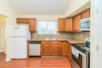 3829 Niagara Dr in Lexington, KY - Building Photo - Building Photo