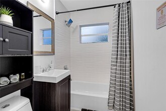 1165 SW 4th Ter in Pompano Beach, FL - Building Photo - Building Photo