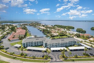 1999 S Banana River Blvd in Cocoa Beach, FL - Building Photo