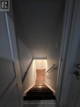 39 Begonia Crescent in Brampton, ON - Building Photo - Building Photo