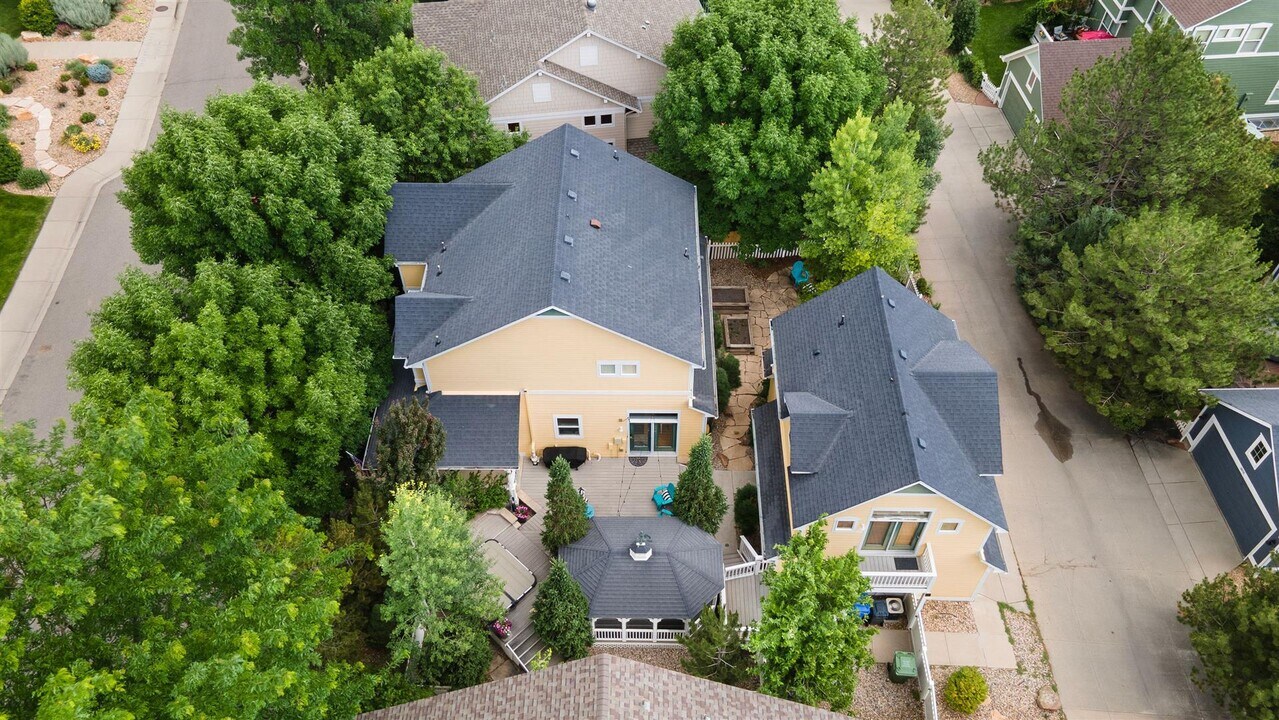4144 Lost Canyon Drive in Loveland, CO - Foto de edificio