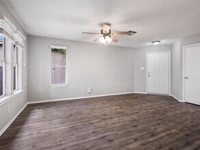 1411 Hollow Tree Blvd in Round Rock, TX - Building Photo - Building Photo