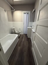 5623 Ridgewood St in Philadelphia, PA - Building Photo - Building Photo