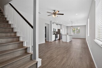 16817 Pink Wintergreen Dr in Conroe, TX - Building Photo - Building Photo