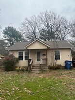 1425 S 16th St in Fort Smith, AR - Building Photo