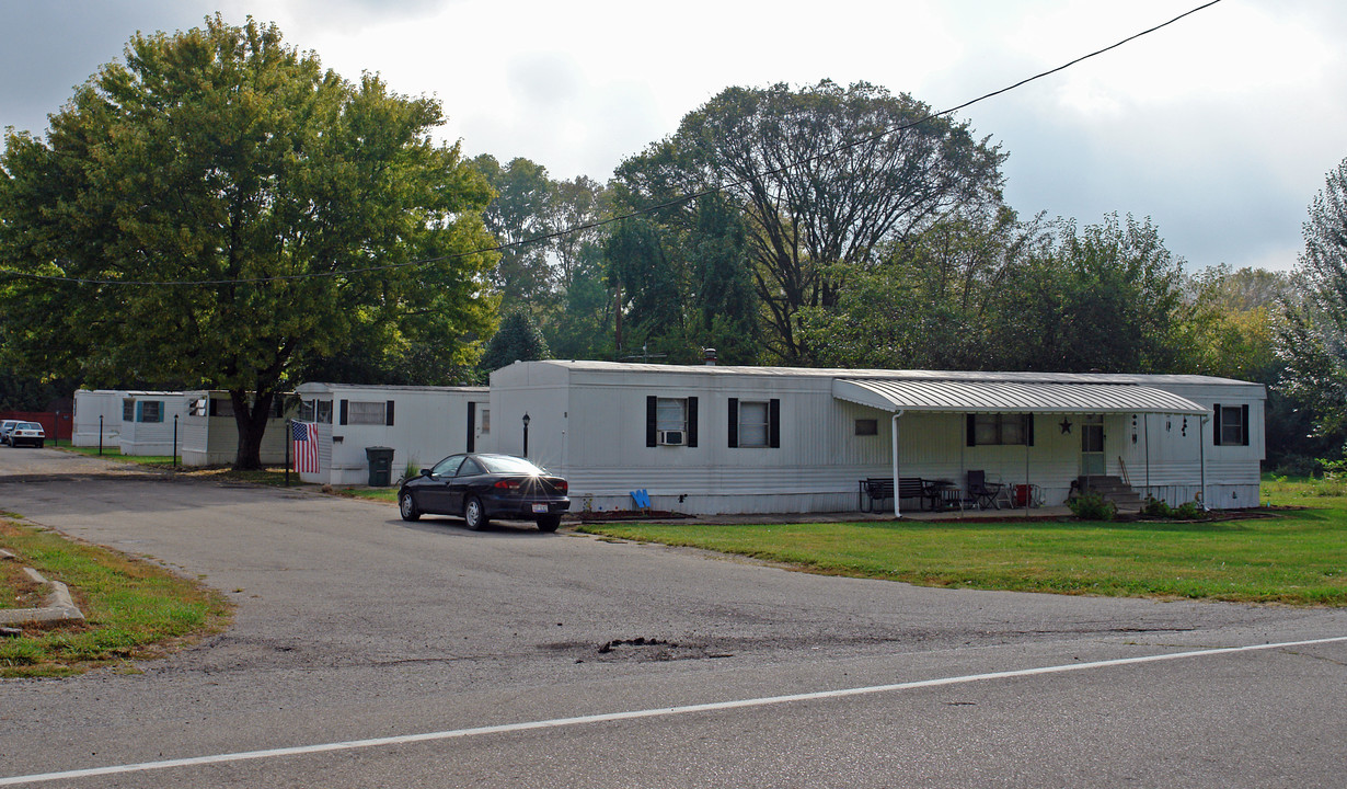 2530 Vance Rd in Dayton, OH - Building Photo