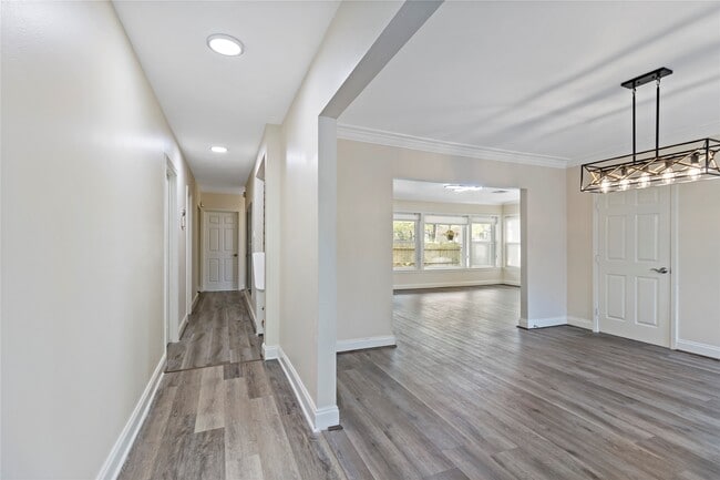 2530 Wordsworth St in Houston, TX - Building Photo - Building Photo