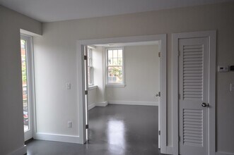 659 Massachusetts Ave, Unit 7 in Boston, MA - Foto de edificio - Building Photo