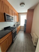 80-21 Myrtle Ave in Queens, NY - Building Photo - Building Photo
