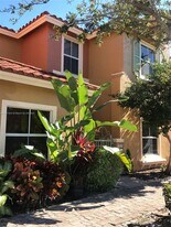 1079 SW 143rd Ave in Pembroke Pines, FL - Building Photo
