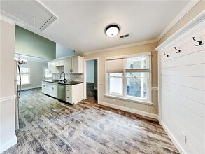 365 Widewater Dr in Newnan, GA - Building Photo - Building Photo