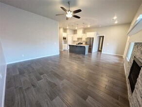 3329 NW 159th Terrace in Edmond, OK - Building Photo - Building Photo