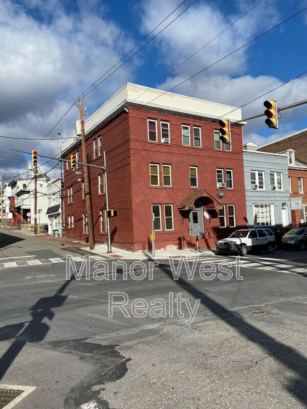 property at 218 W Market St