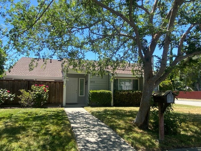 property at 3312 Montevideo Dr