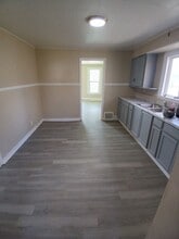 3002 Grant Park Blvd in Rockford, IL - Building Photo - Building Photo