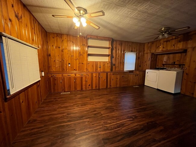 68203 Co Rd 23 in New Paris, IN - Building Photo - Building Photo