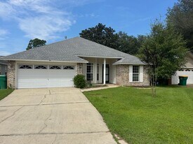 967 Claeven Cir in Fort Walton Beach, FL - Building Photo