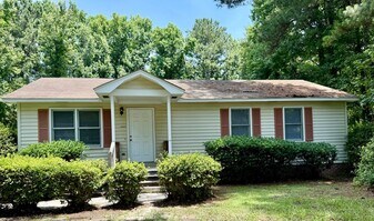 1225 Coffey St in Sumter, SC - Building Photo